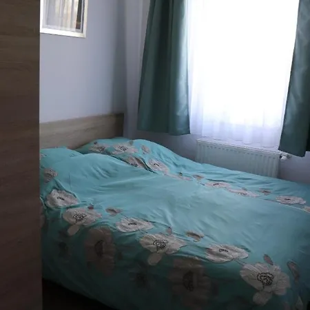 Apartment Liget Apartmanhaz