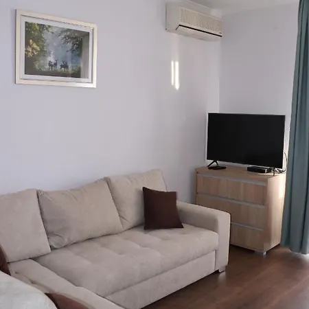 Liget Apartmanhaz アパート *