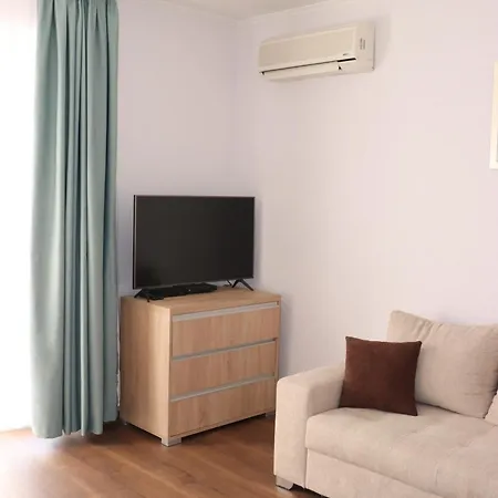 Liget Apartmanhaz